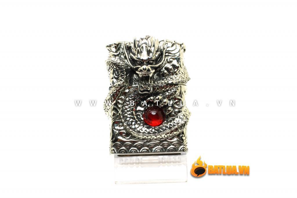 Bật lửa Zippo chính hãng chạm khắc rồng quấn ngọc đựng trong dương báu vật