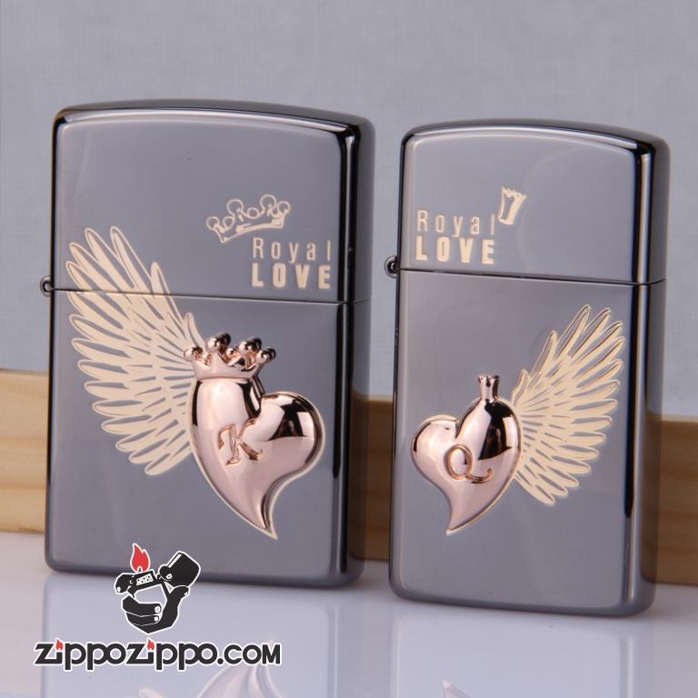 Bật lửa Zippo phiên bản đen khắc trái tim thiên thần