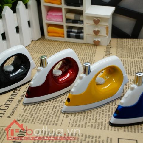 Bật lửa kiểu dáng hình chiếc bàn là dễ thương