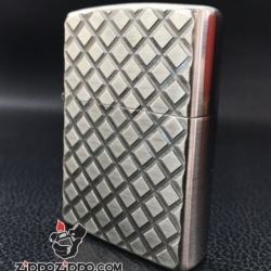 Bật lửa Zippo kẻ sọc hai mặt - Mã SP: ZPC0972